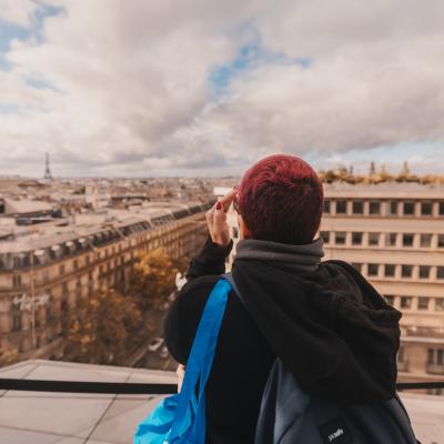 Conchii observando París dede Galeries Lafayete